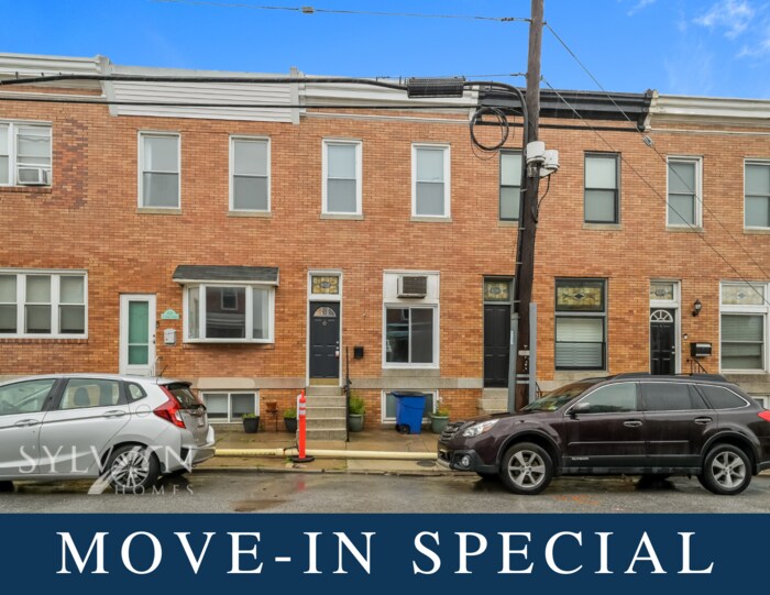 Primary Photo - Enjoy living the good life in this 3 bedro...