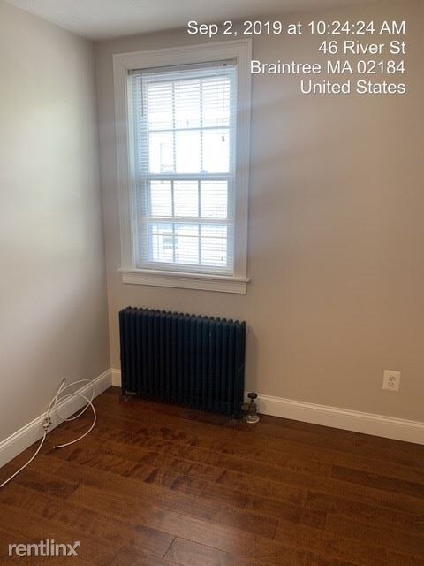 Building Photo - 46 River St