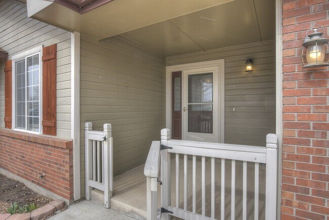 Foto del edificio - Beautifully updated home in Fountain Valle...