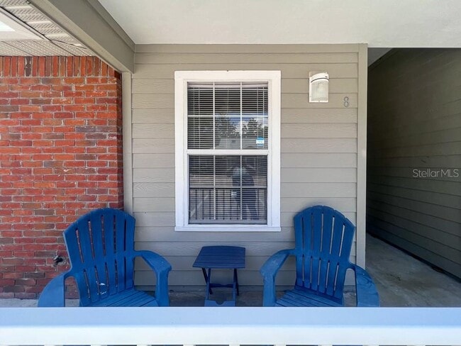 Foto del edificio - 3911 SW 27th St