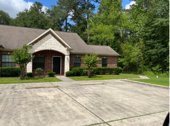 Primary Photo - 2607 Appian Way