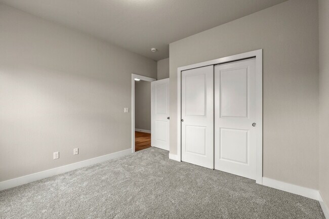 Foto del edificio - 16353 Cattle Crk Ct