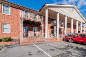 Building Photo - 116 Briarcliff Dr