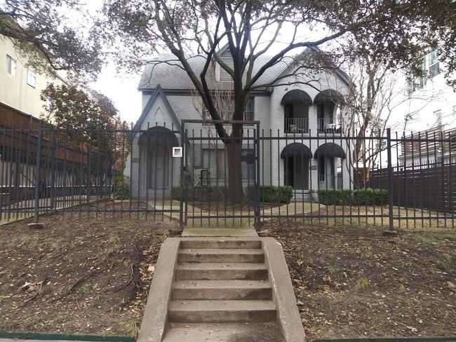 Foto del edificio - 4234 Travis St