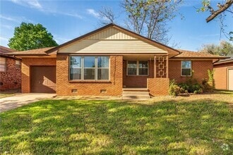 Building Photo - 205 Tullahoma Dr