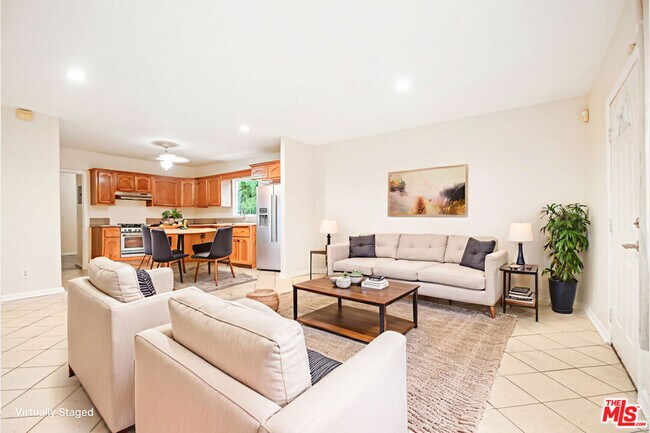 Foto del edificio - 3660 Halldale Ave