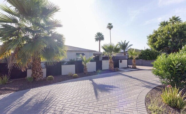 Foto del edificio - 4214 N 20th St