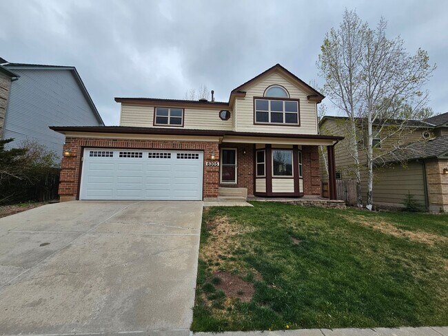 Foto del edificio - 5 Bed 4 Bath Home on the West Side!!