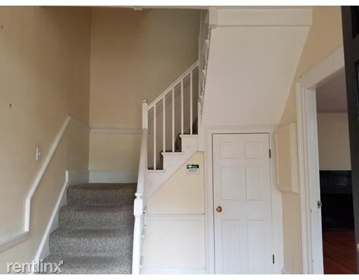 2 br, 2 bath - 1A Garden St # A - 2 br, 2 bath  - 1A Garden St # A