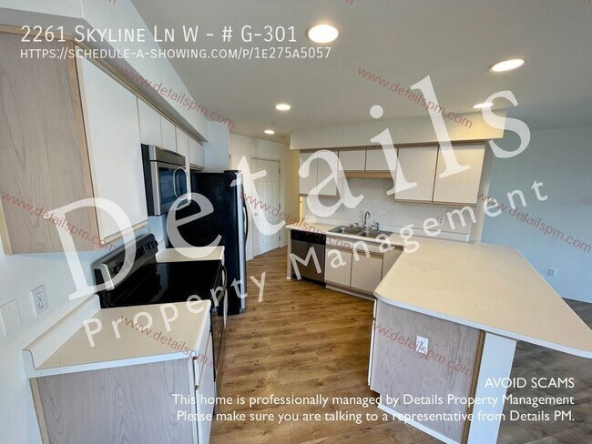 Foto del edificio - 2261 Skyline Ln
