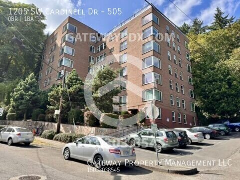 Foto del edificio - 1205 SW Cardinell Dr