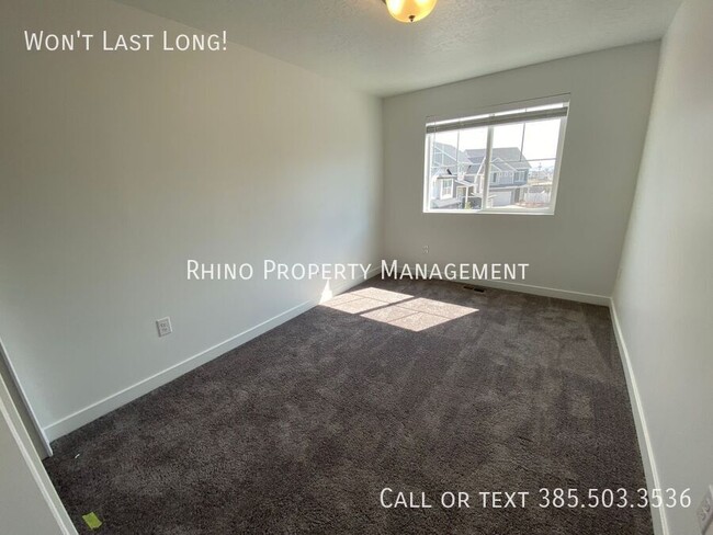 Foto del edificio - 4254 Bromwell Ct