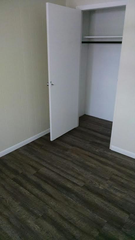 Foto del edificio - 455 W Wright Ave