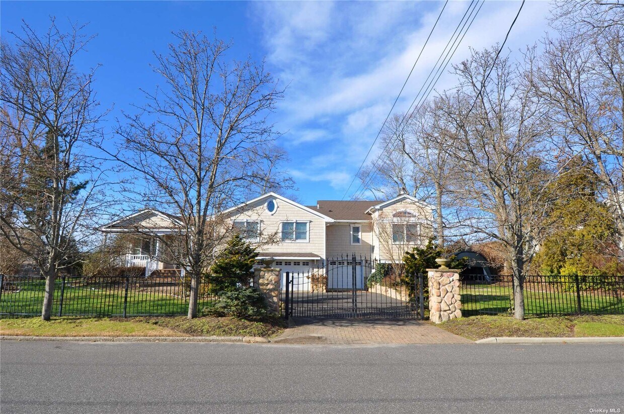 Foto principal - 136 Crystal Beach Blvd