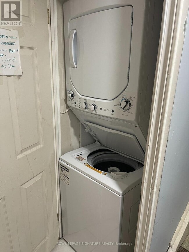 Building Photo - 62 Iangrove Terrace