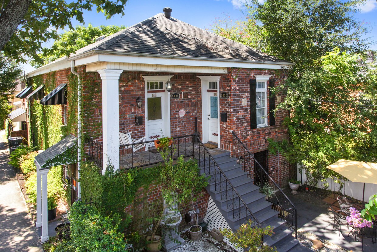 7600 Burthe St Unit The Cottage, New Orleans, LA 70118 Apartments in