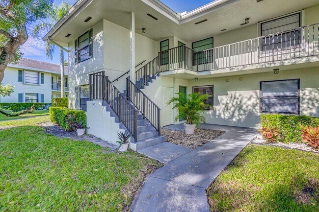 Foto del edificio - 1801 Sabal Ridge Ct