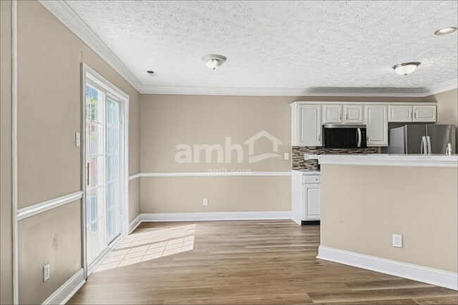 Building Photo - 6759 Stanhope Way