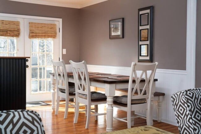 Foto del edificio - 7206 Sawyer Rd