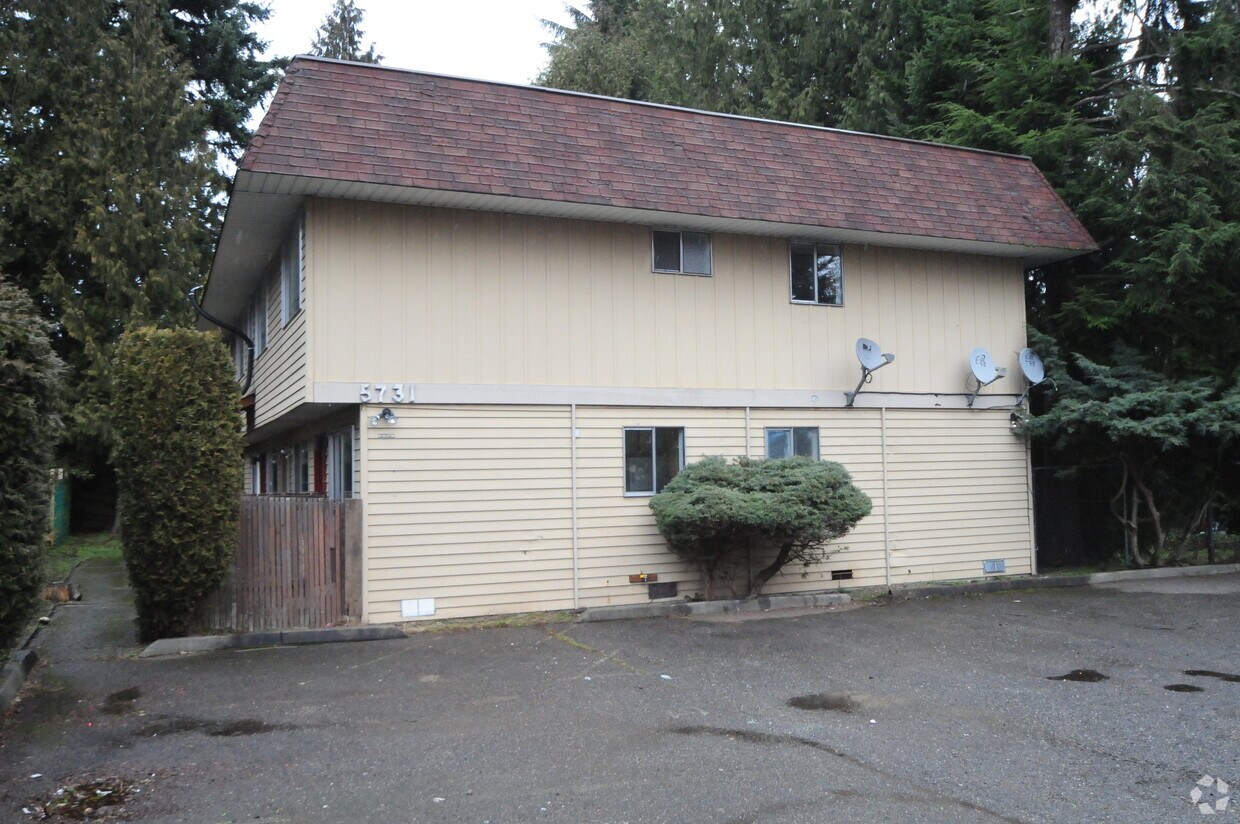 Building Photo - 5731 204th St SW