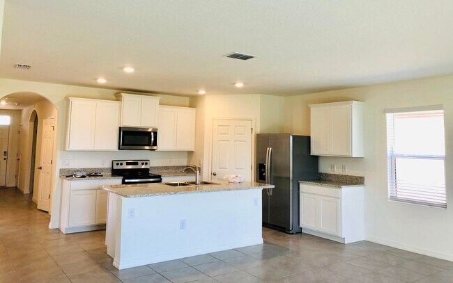 Foto del edificio - 2173 Farmhouse Rd SE