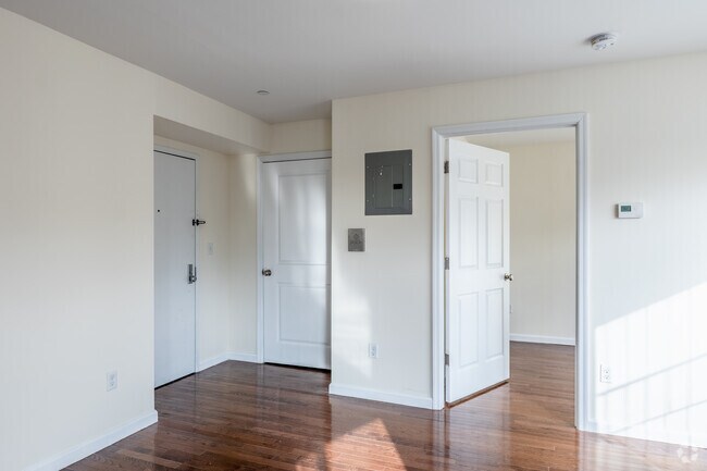 Foto del interior - 915 Dawson Street, LLC