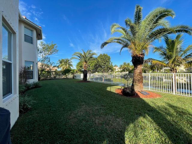 Building Photo - 11201 Mainsail Ct