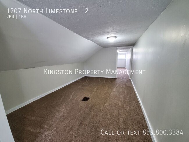 Foto del edificio - 1207 North Limestone-2