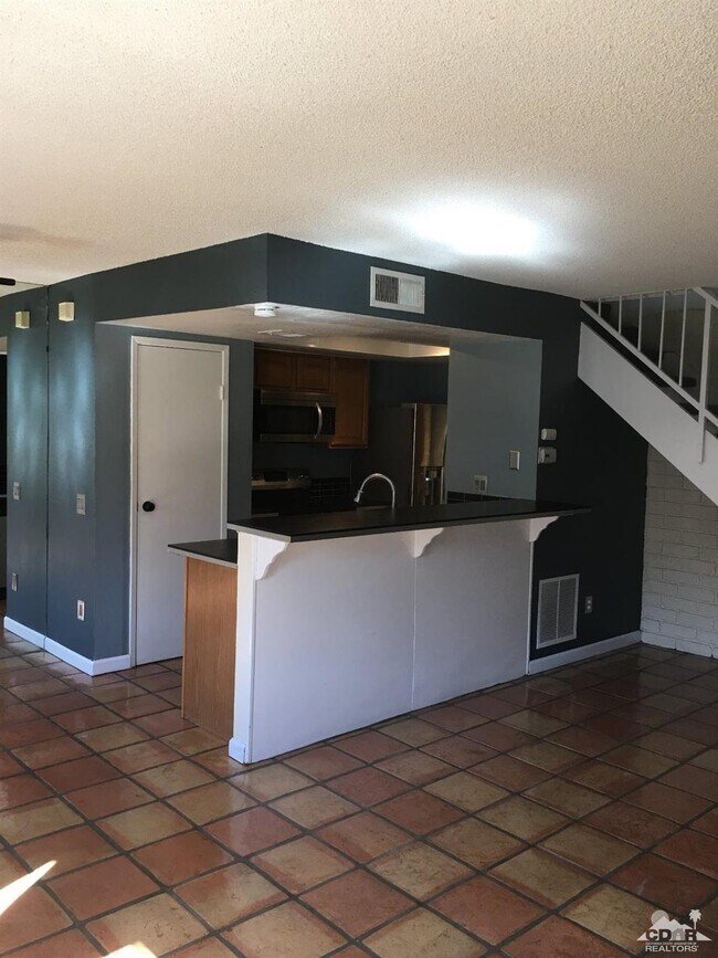 Building Photo - 72632 Raven Rd