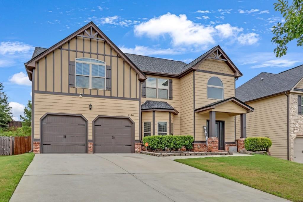 Foto principal - 1370 Long Acre Dr
