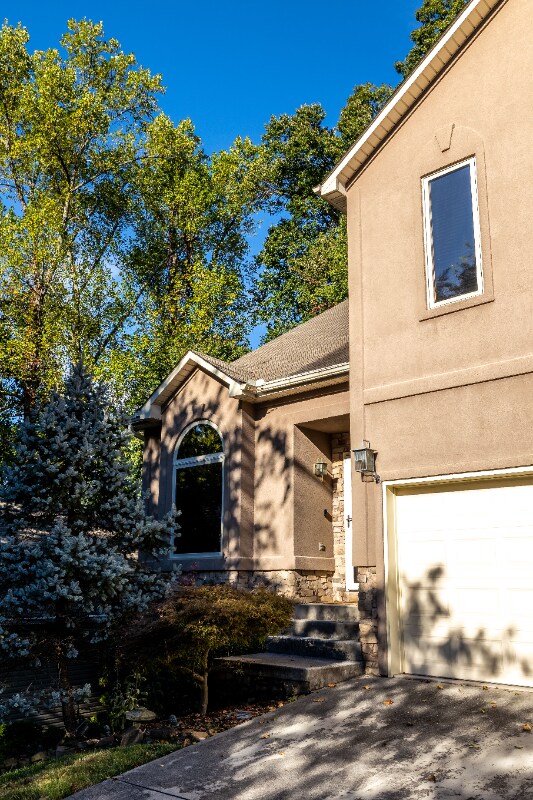 Building Photo - 8431 Ashley Oak Way