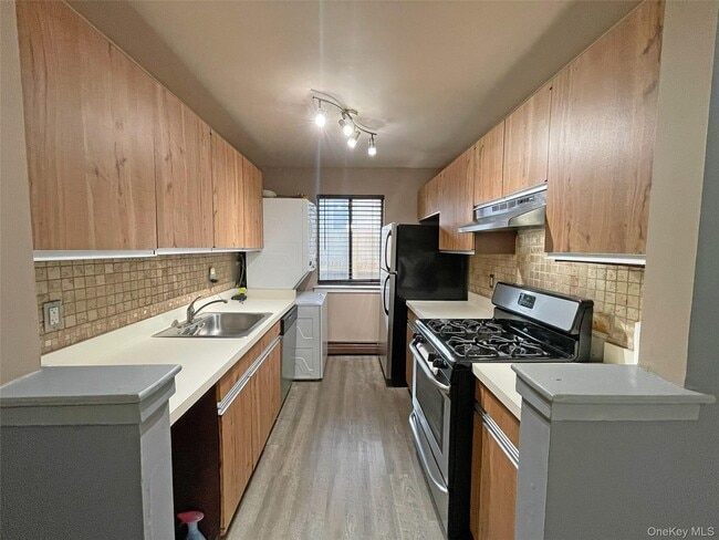 Building Photo - 26 Hillside Terrace