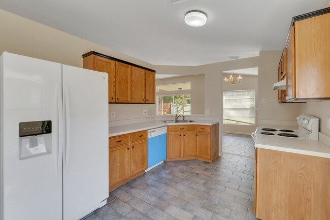 Building Photo - 2711 Breakwater Ct
