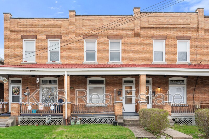 Primary Photo - 521 Marwood Ave