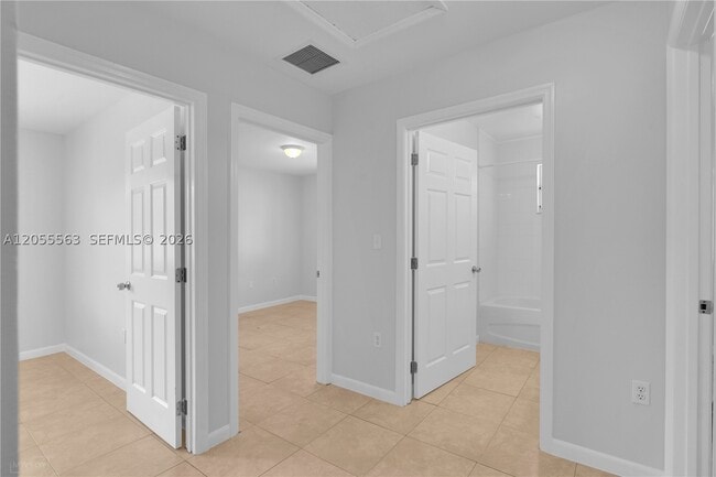 Foto del edificio - 1451 NW 51st Terrace