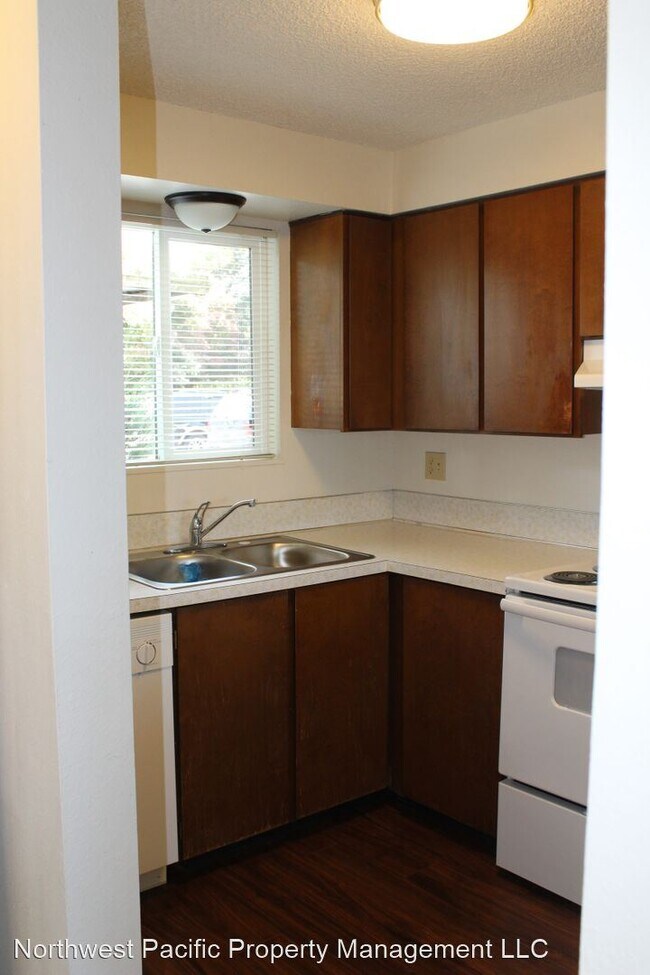 Foto del edificio - 2728 Lancaster Dr SE