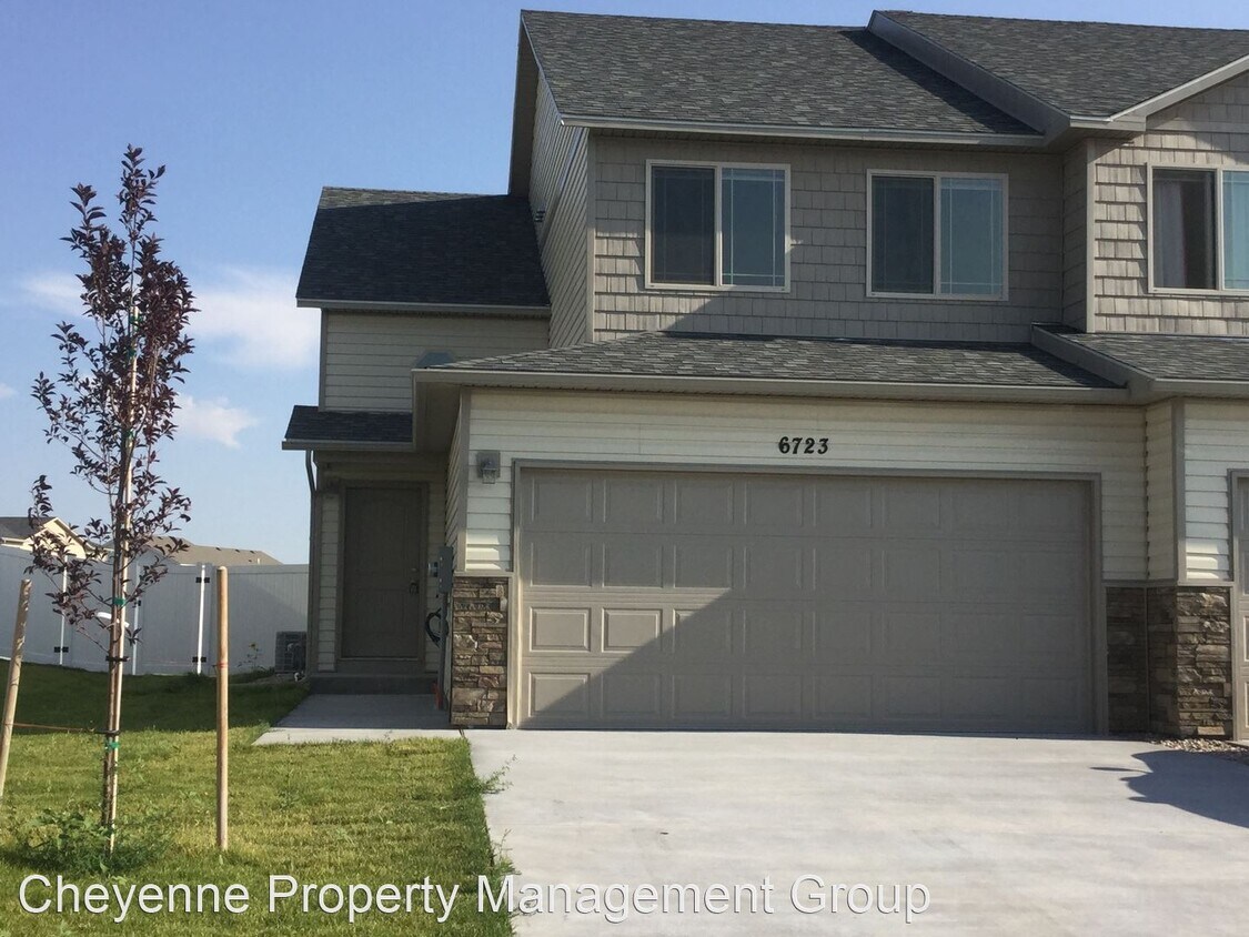 Primary Photo - 3 br, 2.5 bath House - 6723 Painted Rock Trl.
