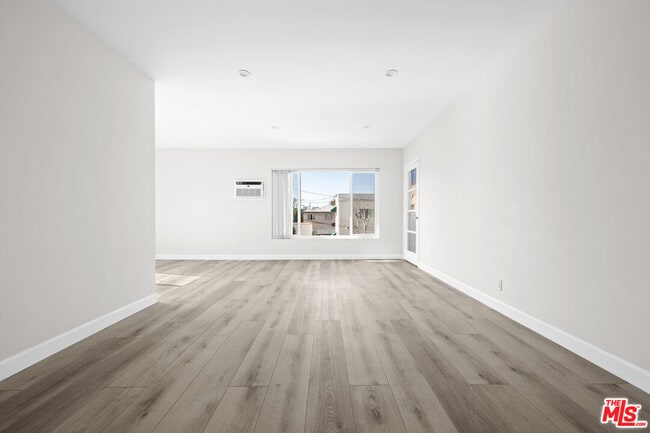 Building Photo - 8336 Blackburn Ave