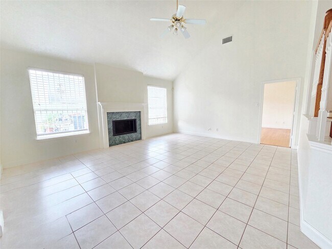 Building Photo - 8615 Barron Wood Cir E