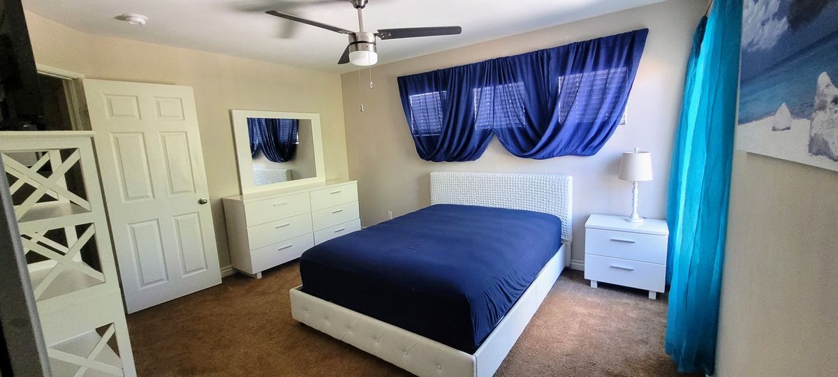 Foto principal - 633 Linden Cir