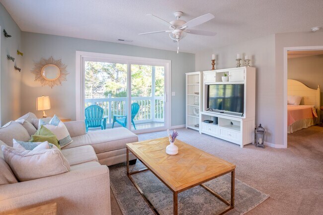 Foto del edificio - FURNISHED MARSH GIRL APARTMENT @ ST. JAMES PLANTATION