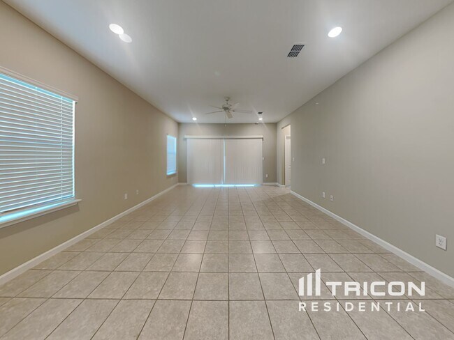 Building Photo - 6396 Longleaf Branch Drive Jacksonville FL