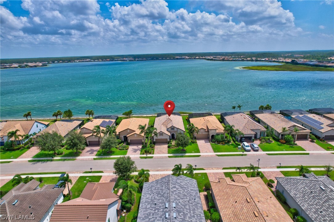 Primary Photo - 20151 Corkscrew Shores Blvd