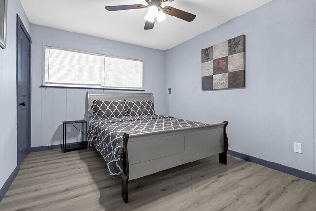 Foto del edificio - 11103 Greenwillow Dr