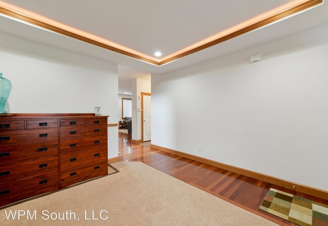 Building Photo - 4 br, 2.5 bath House - 27115 227th Pl SE