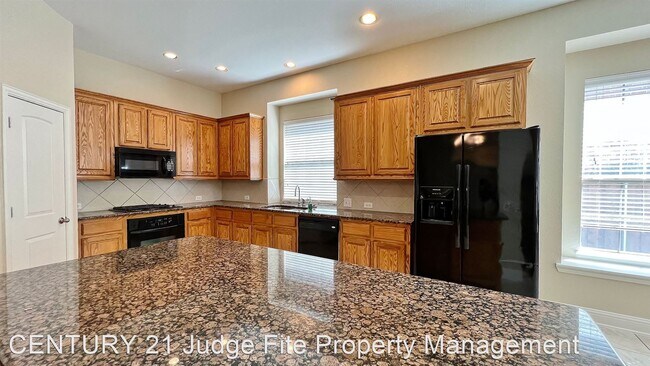 Foto del edificio - 3 br, 2 bath House - 432 Broken Sword Drive