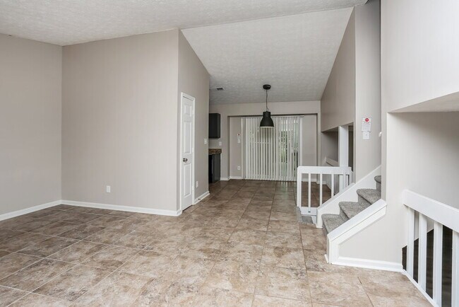 Foto del edificio - 5201 Scarbrough Ln