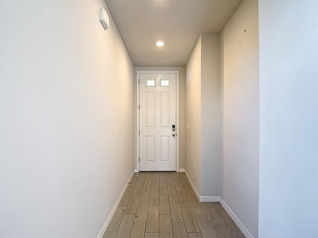 Building Photo - 3329 Fresno Pl
