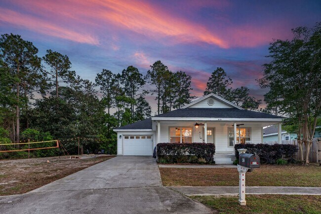Building Photo - 412 Hunters Rd