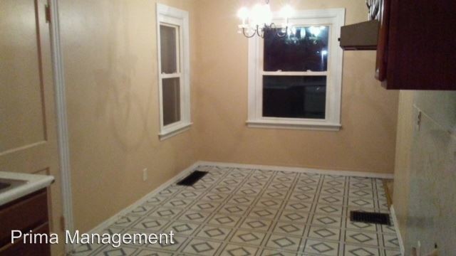 Building Photo - 3 br, 1.5 bath House - 2942 Melbourne Ave